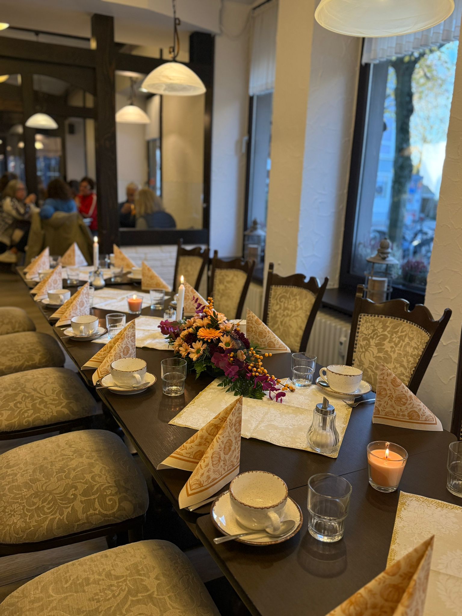 Gedeckte Tafel im Cafe Weber